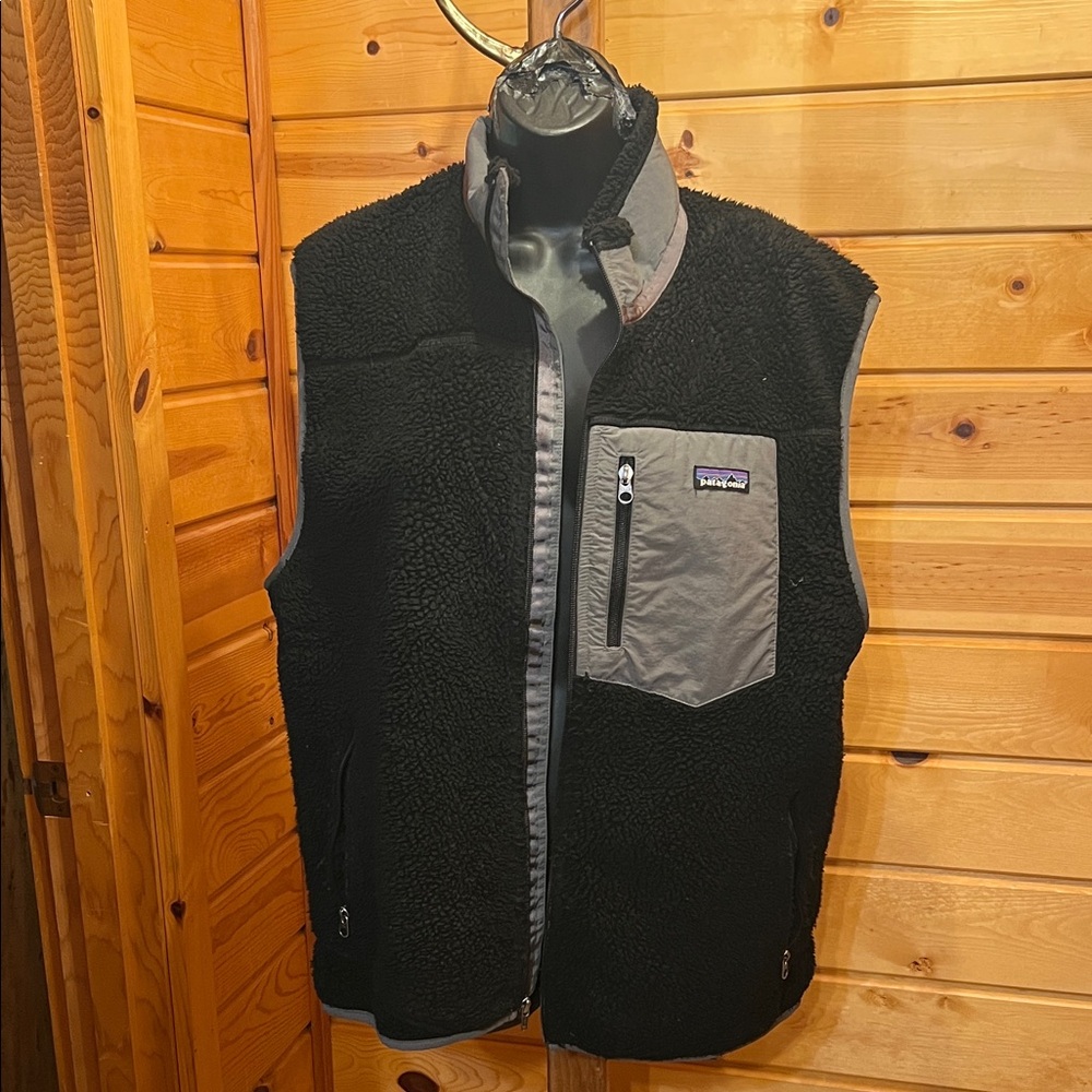 Patagonia Black Sherpa Fleece Vest with Gray Chest Pocket Panel
